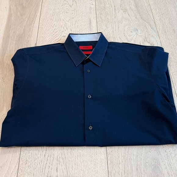 HUGO Hugo Boss Regular Fit Easy Iron Button Down Shirt in Size 39 (15.5) - Picture 1 of 11
